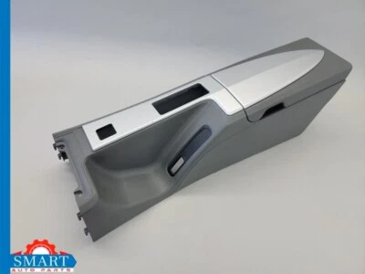 Chrysler Crossfire Consola Central Apoyabrazos Almacenamiento Borde Cubierta Gris 04-08 OEM Foto 1 de 4