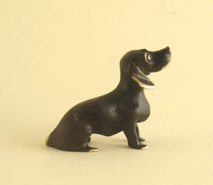 Walter BOSSE Vienna Waiting DACHSHUND Dog Hagenauer Bronze era Patinated Brass - Picture 1 of 5