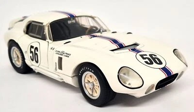 Coche modelo diecast Exoto 1/18 Shelby Cobra Daytona Nurburgring 1000 km 1965 #56 Foto 1 de 4