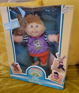 1990 Cabbage Patch Kids Rare French Posable P'tits Bouts De Choux IOB Girl - Picture 1 of 24