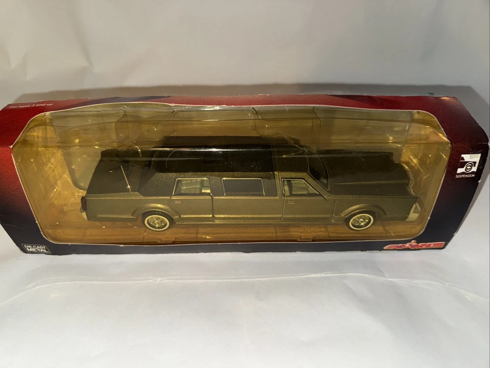 Majorette Vintage 1/32 Rare LIMO 4 Opening Doors Diecast Model NIB - Image 1 of 4