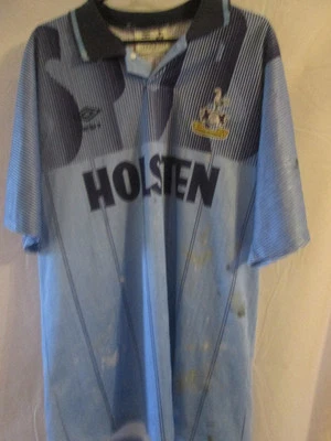 Tottenham Hotspur 1991-1994 Away Football Shirt Size Medium and shorts  /22409 - Image 1 of 4
