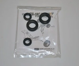 ACADEMY F/A-18C HORNET 2191 ⭐PARTS⭐ RUBBER TIRE PACKAGE 1/32 - Picture 1 of 3