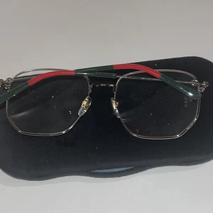 Gucci Damenbrille Urban GG0396O 001 gold/schwarz optisches Gestell mit Etui. Neu - Bild 1 von 12