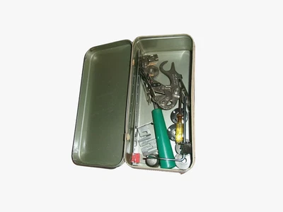 Sewing Machine ACCESSORIES / Ruffler Gather Foot In Case Pre-Owned FREE SHIPPING - Image 1 of 4