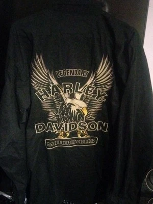 Camisa Harley Davidson abotonada.  Foto 1 de 4