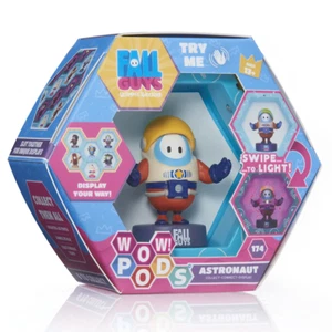 WOW PODS Fall Guys Ultimate Knockout - Astronaut Light-up Bobble-Head Figure - Picture 1 of 5