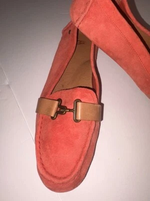 Ugg Australia Aven Driving Moccasin - Women's 9 - Buckle Loafer Peach/Salmon - Image 1 of 4