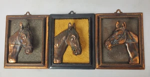 3 antike 1920er Jahre Metall Bronze Spelter Pferd Plakate - Bild 1 von 6