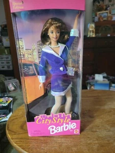 NEW Mattel 1996 Barbie "City Style Barbie" Special Edition NRFB - Picture 1 of 9