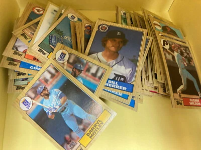 1987 Topps MLB Baseball Card #201 ~ #300 Pick Styles ($2 Minimum Order Required) - Image 1 of 2