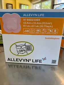 ALLEVYN LIFE SILICONE ADHESIVE 6 1/16 in x 6 1/16in. SMITH &NEPHEW 10/BOX - Picture 1 of 5