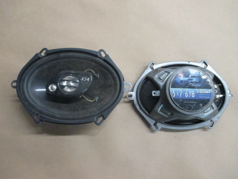 Scosche 5 x 7 6 x 8 Speakers Pair 0214-94 - Image 1 of 2