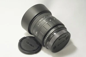 Sigma UC Zoom 28-70mm F2.8-4 für Pentax-K wie abgebildet [1092463] - Bild 1 von 12