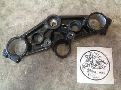 Suzuki GS500F 2007 árbol triple superior  Foto 1 de 4