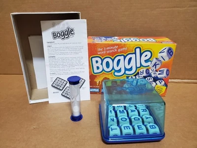 Boggle 3 Minute Word Search Family Game  1999 Parker Bros Complete Hasbro - Image 1 of 4