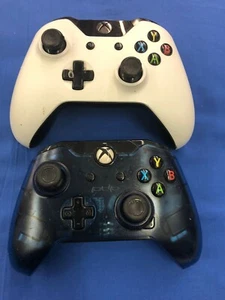 2 Broken Xbox One Controllers AS IS For Parts White Blue PDP Wired Wireless 1537 - Picture 1 of 6