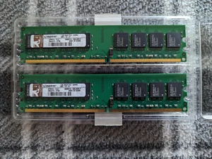 Lot of 2 Kingston KPN424-ELG RAM Memory Module DIMM 1GB DDR2 667MHz (KPN424-ELJ) - Picture 1 of 2