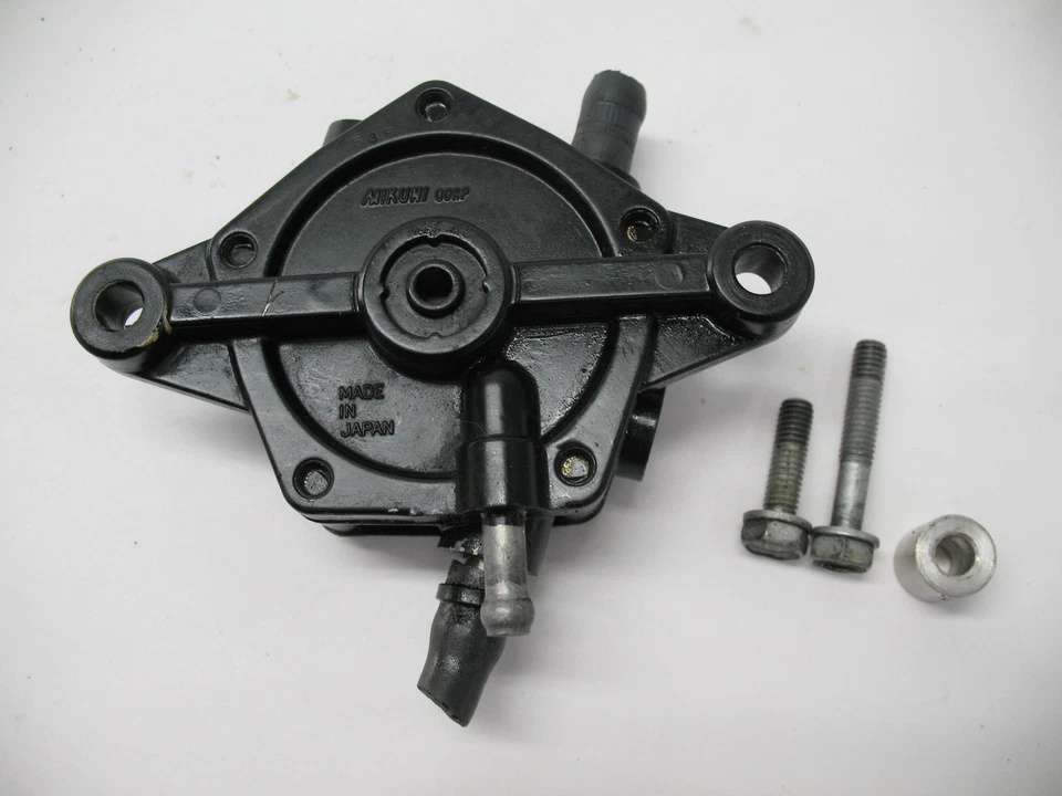 1995 YAMAHA WAVERAIDER 1100 FUEL GAS PUMP 63M-24410-00-00 - Image 1 of 4