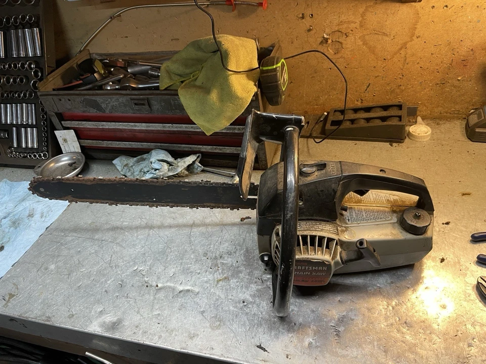Vintage CRAFTSMAN 2.0 Chainsaw Unit For Parts Or Repair - Image 1 of 4