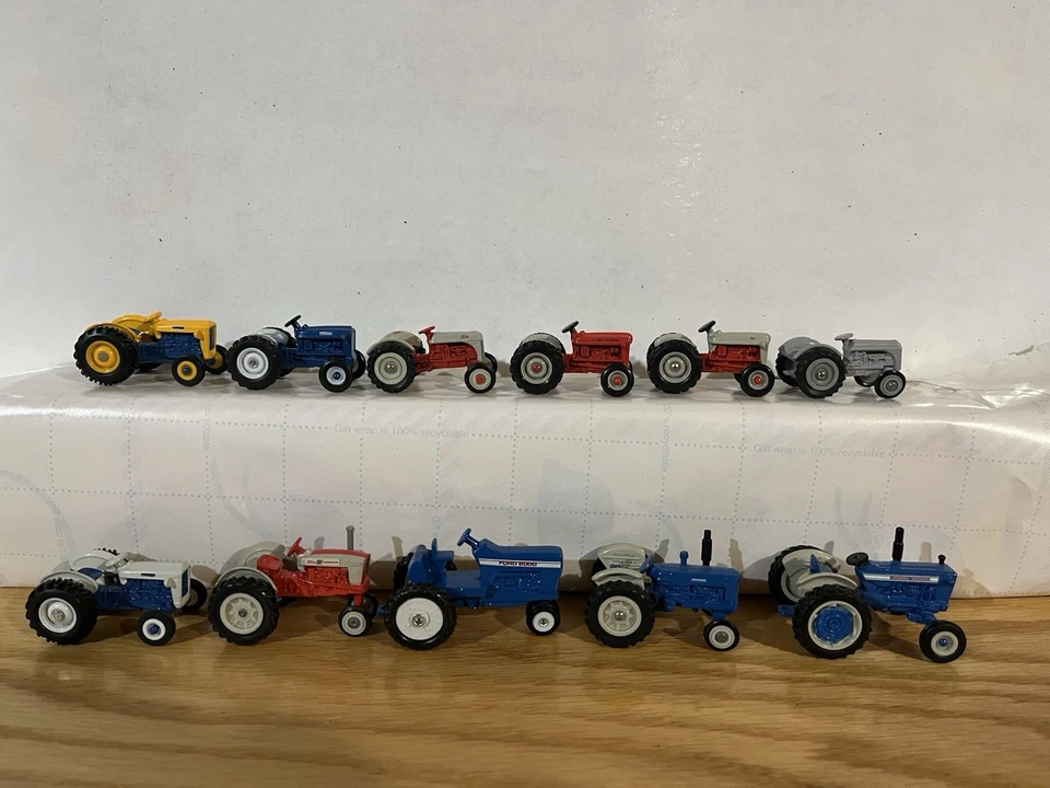 1/64 Scale Ford Tractors - Image 1 of 3