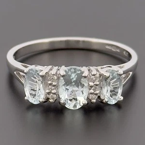 9ct White Gold Aquamarine & Diamond Three Stone Cluster Ring Size N Hallmarked - Picture 1 of 10