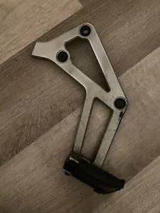 Fußrastenanlage Hinten Links - Bild 1 von 3