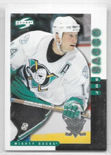 Joe Sacco Anaheim Mighty Ducks 1997-98 Score Base #7
