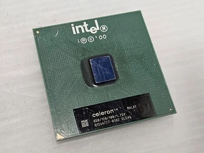 Intel Celeron 850MHz, SL54Q, Socket 370, 100MHz FSB, 128KB Cache Coppermine Core - Image 1 of 2