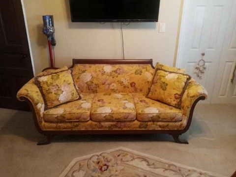 Antique Duncan Phyfe Claw Feet Couch Sofa, excellent condition, restored Cover