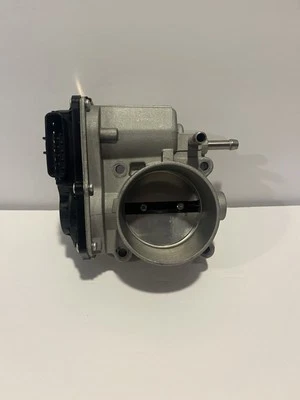 Conjunto de carrocería del acelerador 16119-7S000 Nissan Titan Armada Pathfinder 5.6 S20181 Foto 1 de 4