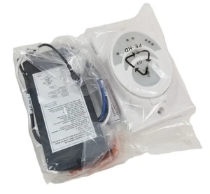 Kichler 371082 CoolTouch™ Handheld Control System Limited Function White NEW - Picture 1 of 8