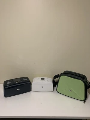 Impresoras digitales de inyección de tinta fotográfica HP Photosmart A617 y A512 con estuche y papel Foto 1 de 4