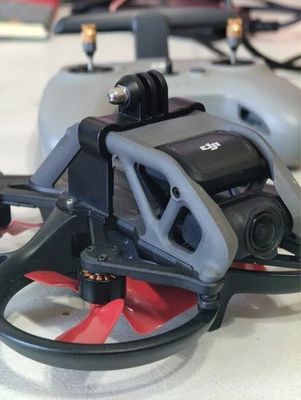 DJI Avata + Controller + 3 Batterie + 128GB PERFETTO - Immagine 1 di 4