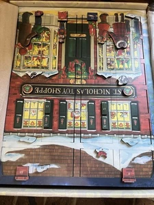 Byers' Choice Musical Wooden Advent Calendar St Nick's Toy Shoppe brand new - Picture 1 of 4