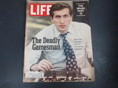 LIFE Magazine November 12 1971 The Deadly Gamesman Bobby Fischer CHESS VTG ADS - Image 1 of 4
