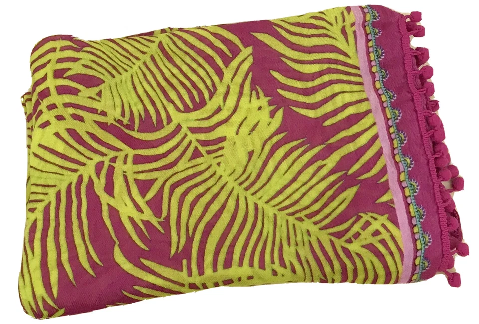 Bufanda infinita adornada Vera Bradley en hojas de palma Foto 1 de 1