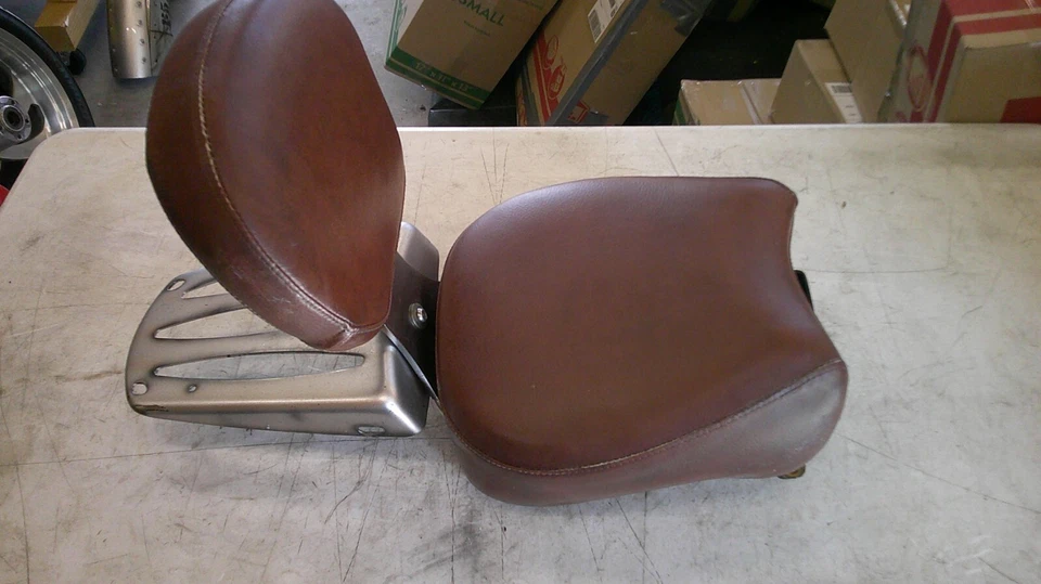 Victory Kingpin 2004-2005 asiento trasero pasajero con respaldo Foto 1 de 4