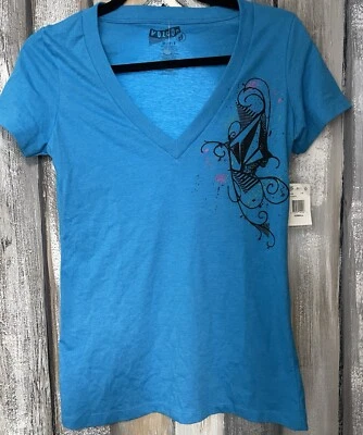 Volcom 90’s Vintage Graphic T-Shirt Women’s XS V-Neck Casual Surf Tee Blue NEW - Image 1 of 4