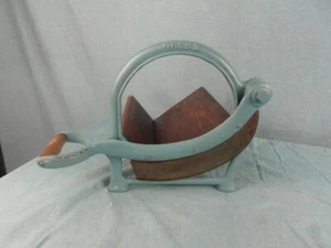 Brotschneider Voss 3 Rar Gußeisen Relikt Vitage Brotmesser Bread Slicer o15d3 - Bild 1 von 14