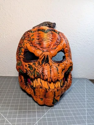 Dark Harvest Pumpkin Ani-Motion Halloween Mask California Costume Collection  - Image 1 of 4