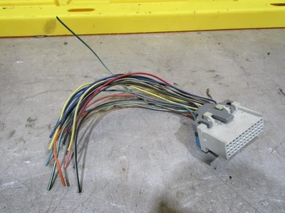 2003-2006 Chevrolet Avalanche OEM instrument cluster connector pigtail 04 05 06 - image 1 of 2