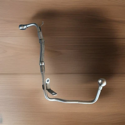 Línea de alimentación de aceite turbo VW Jetta GTI MK5 GTI Passat Audi TT A3 2.0T - 06F 145 778 F Foto 1 de 3