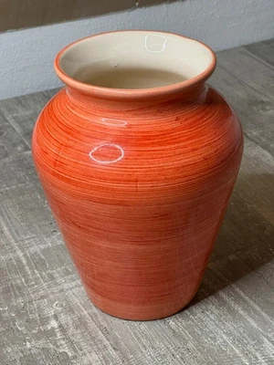 klassische Vase / Blumenvase / Deko ca. 19 cm - rot/orange - Bild 1 von 4