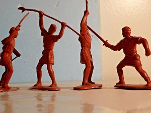4 Reamsa Robin Hood Figures reissued in 1/32nd ( Feb. Listing) - Picture 1 of 8