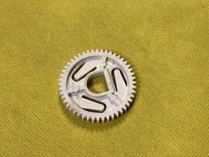 U-Line Ice Maker pastic gear part number -102 used in many ice maker assembly,s  - Imagen 1 de 3