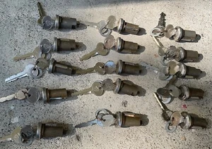 1959-70 MERCURY = REAR TRUNK LOCK LOT X 15 W/KEYS = NOS SETS ORIGINAL= OEM TAGED - Picture 1 of 11