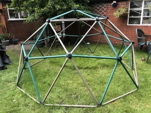 Lifetime Geometric Dome Climber Earthtone 10ft - Picture 1 of 4