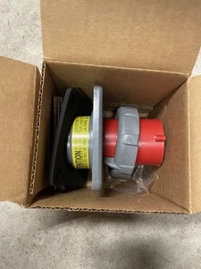 NEW Hubbell HBL420B7W Pin And Sleeve Inlet 20A 480V 3P 4Wire - Picture 1 of 2