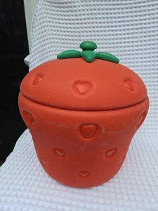 Little Tikes Vintage Años 80 Fresa Pastel Corto Rojo Juguete Caja Almacenamiento Cesta Bin - Imagen 1 de 4